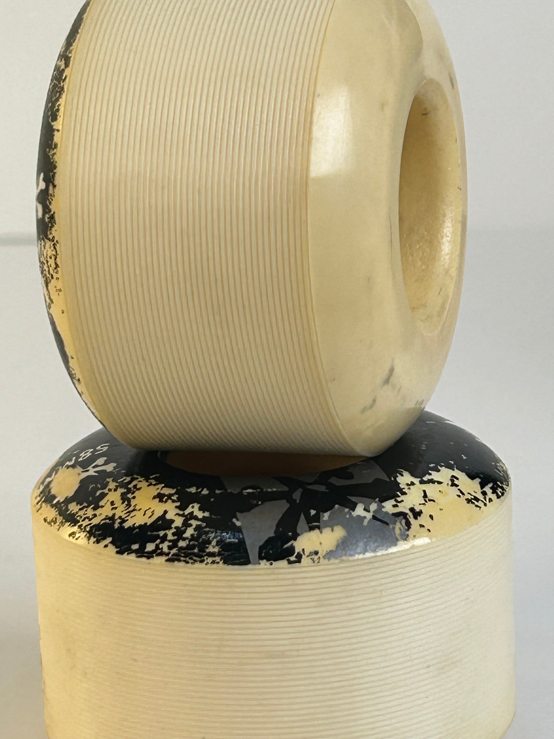 Refurbees 54mm 101A