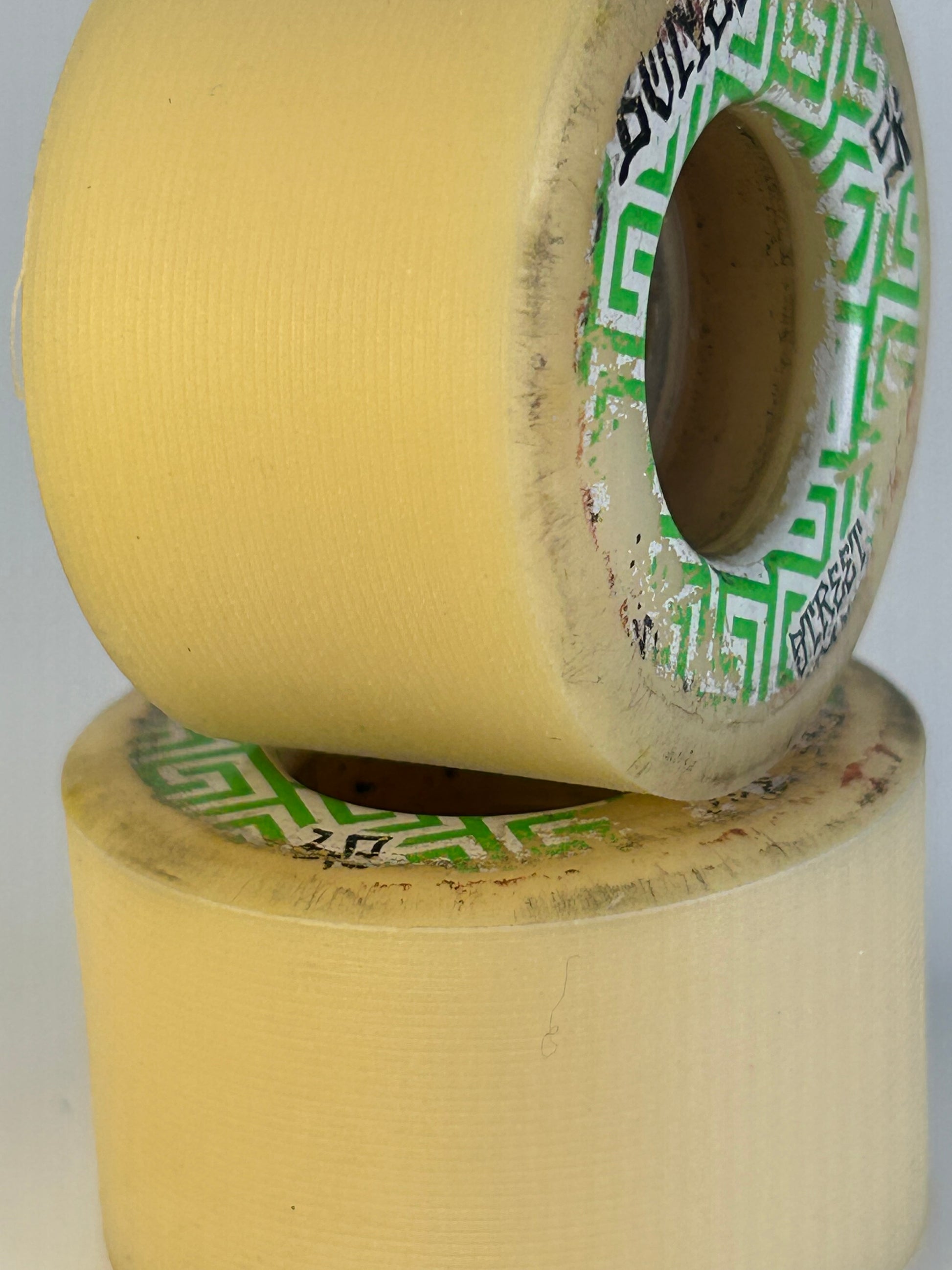 Refurbees Powell 46mm 101A