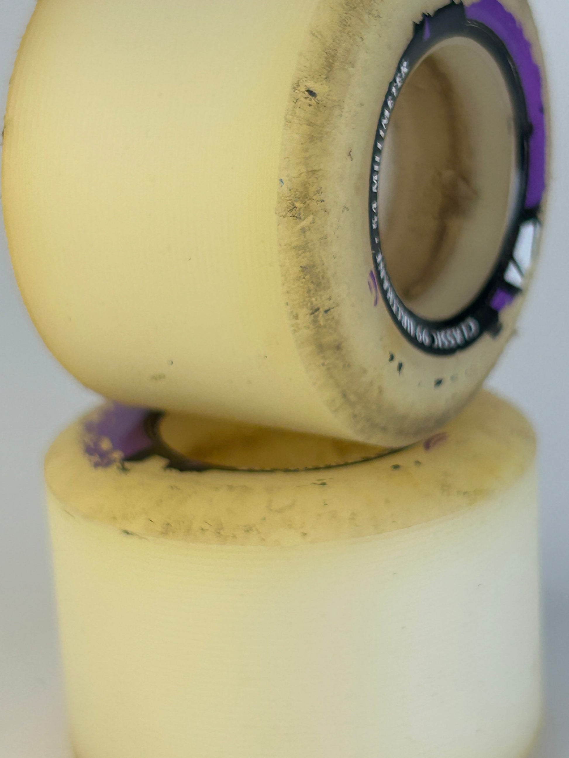 Refurbees Spits 46mm 99A