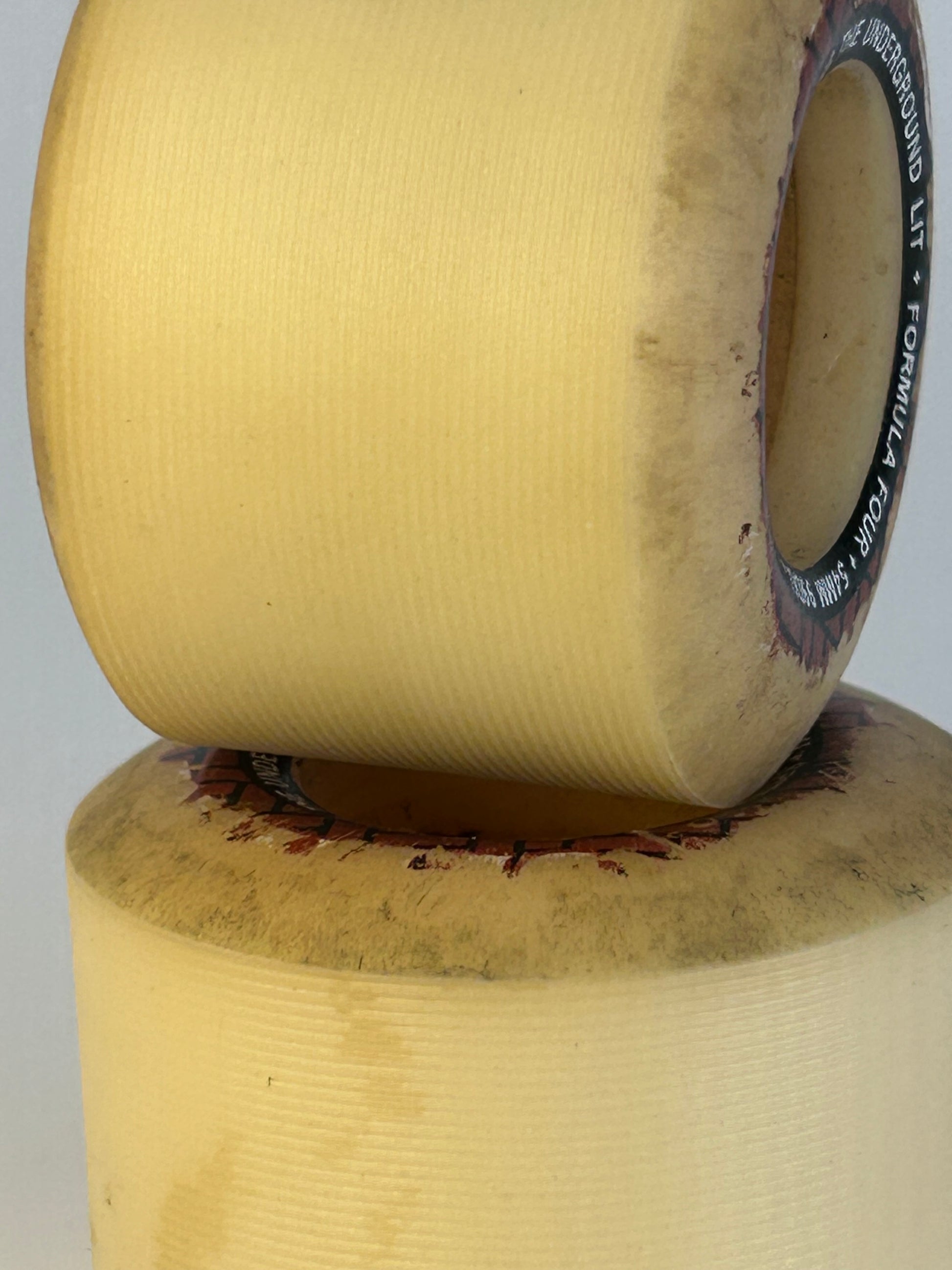 Refurbees Spits 46mm 99A Underground