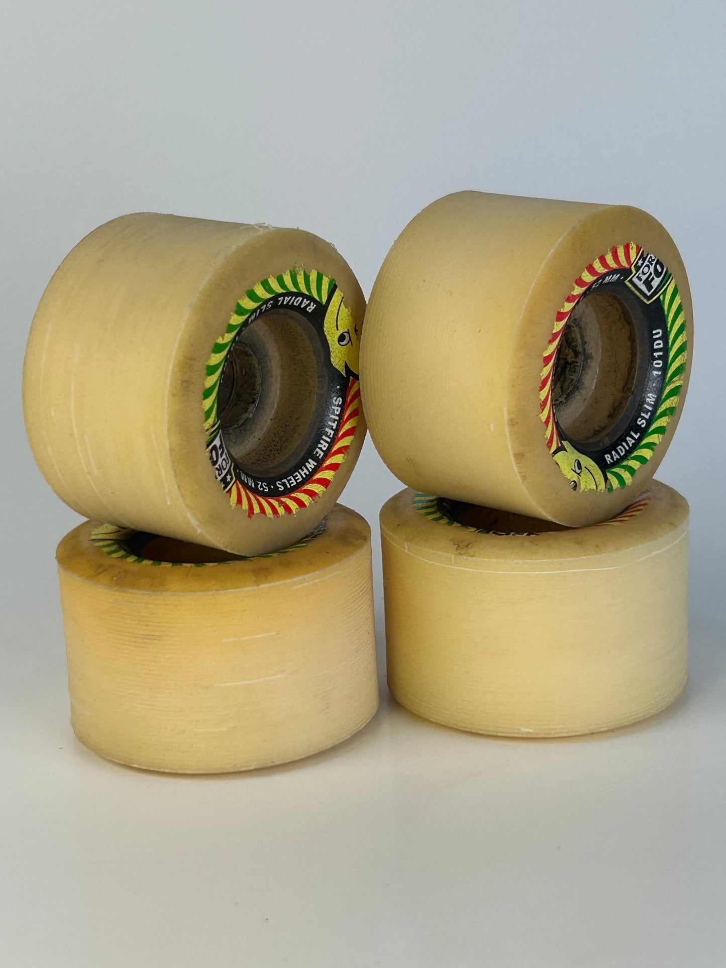 Refurbees Spits 46mm 101A