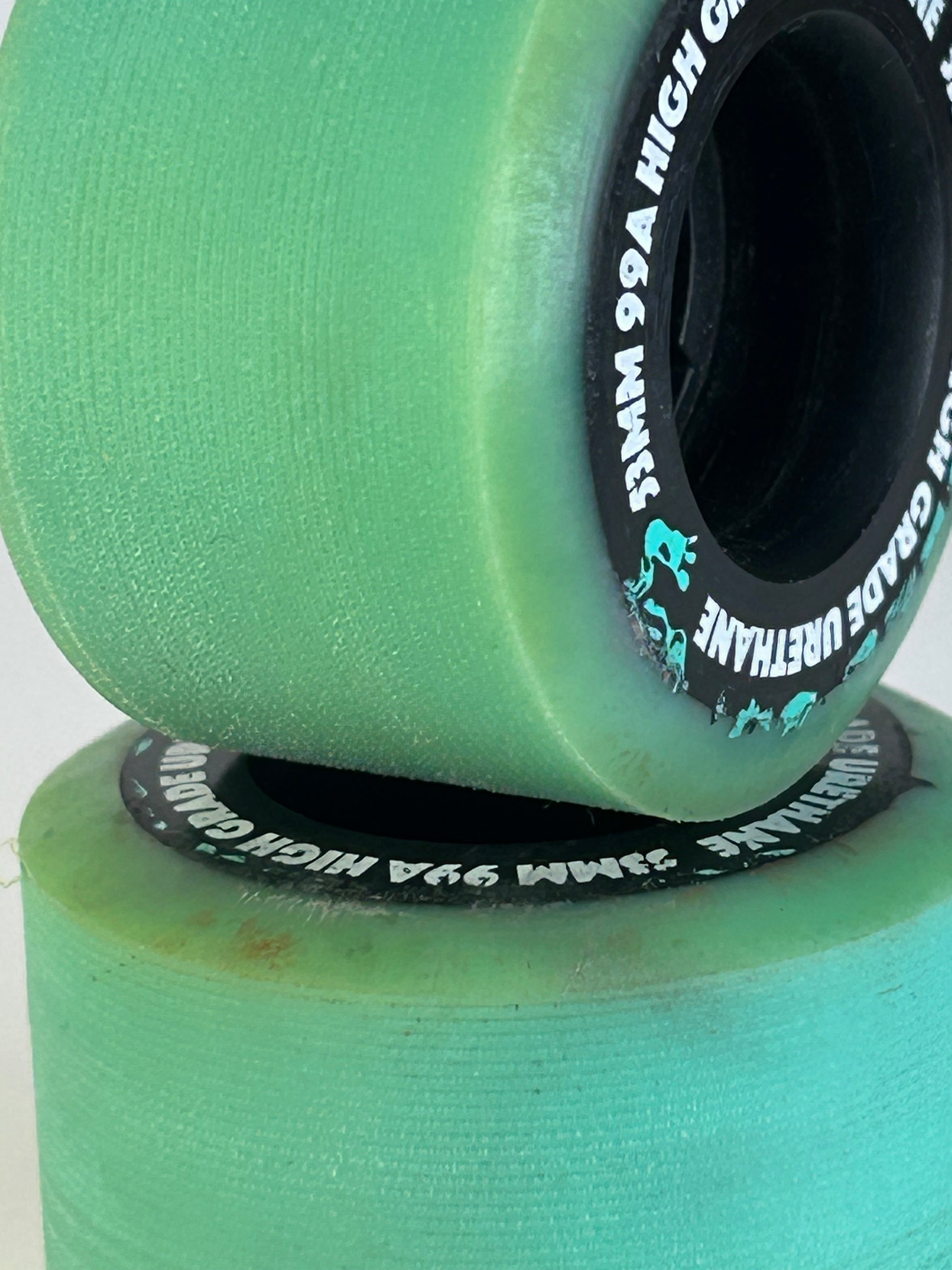 Refurbees Snot 46mm 99A
