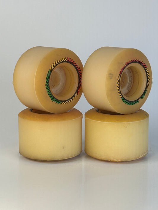 Refurbees Spits 46mm 101A Rasta